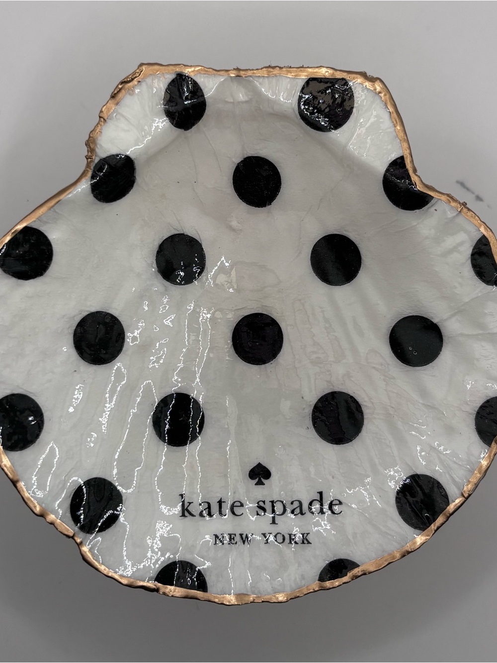 Kate Spade Branded Polka Dot Shell Trinket Dish - Picture 4 of 4